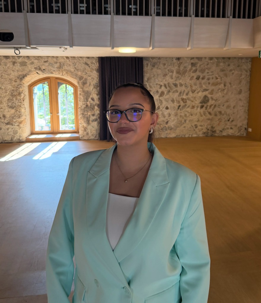 Maisha Maura Klee, Co-Founder von KROWN